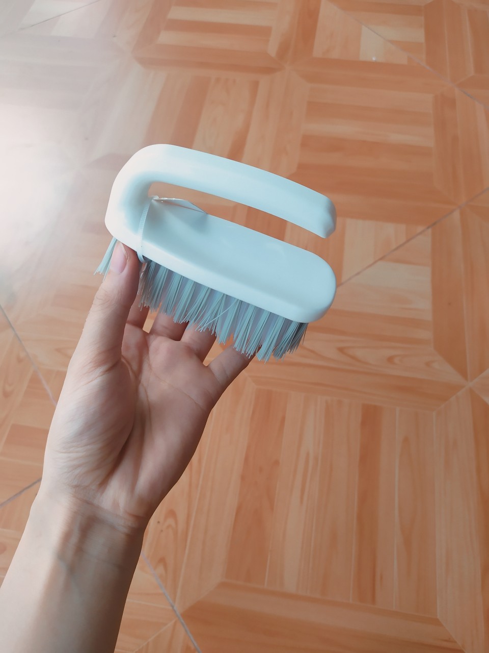 Bàn chải nhà tắm đầu Vuông - TRòn Kire Inochi