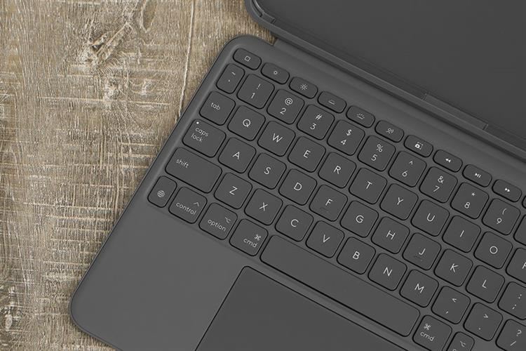 Bao da Bàn phím iPad Combo Touch Logitech cho iPad Air 11-inch (M2/M3) - GiaPhucStore | Hàng Chính Hãng