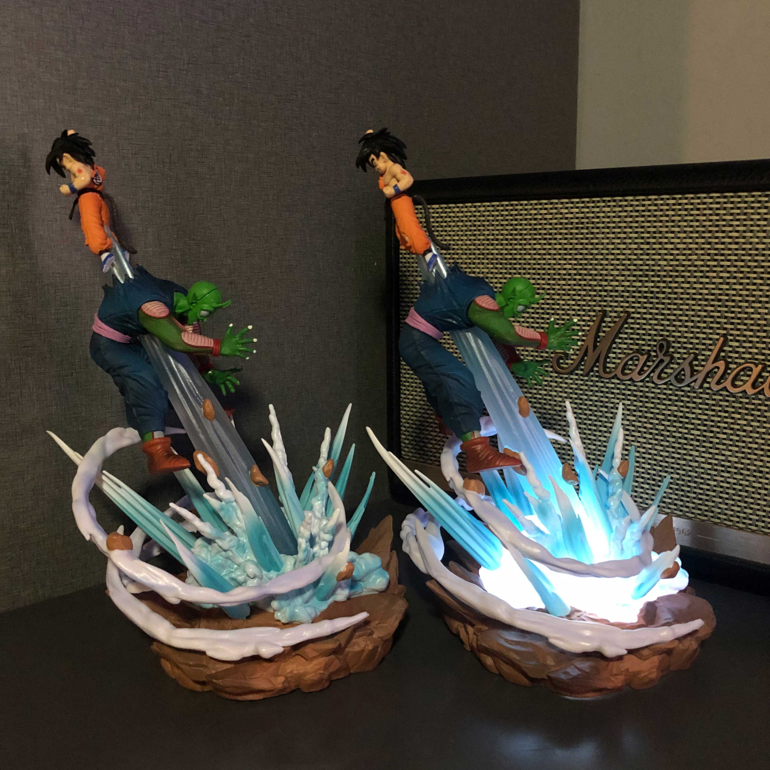 Mô hình Son Goku chiến đấu Piccolo 21 cm có LED - Dragon Ball