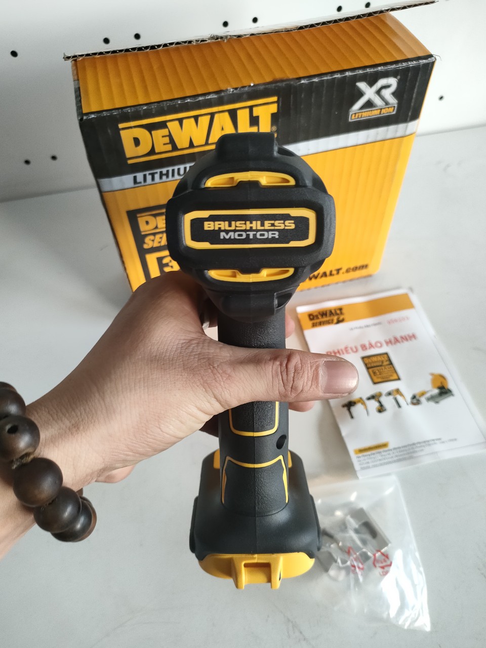 CHÍNH HÃNG - Thân máy vặn vít dùng pin 20Vmax Dewalt DCF809 (Không pin, sạc)