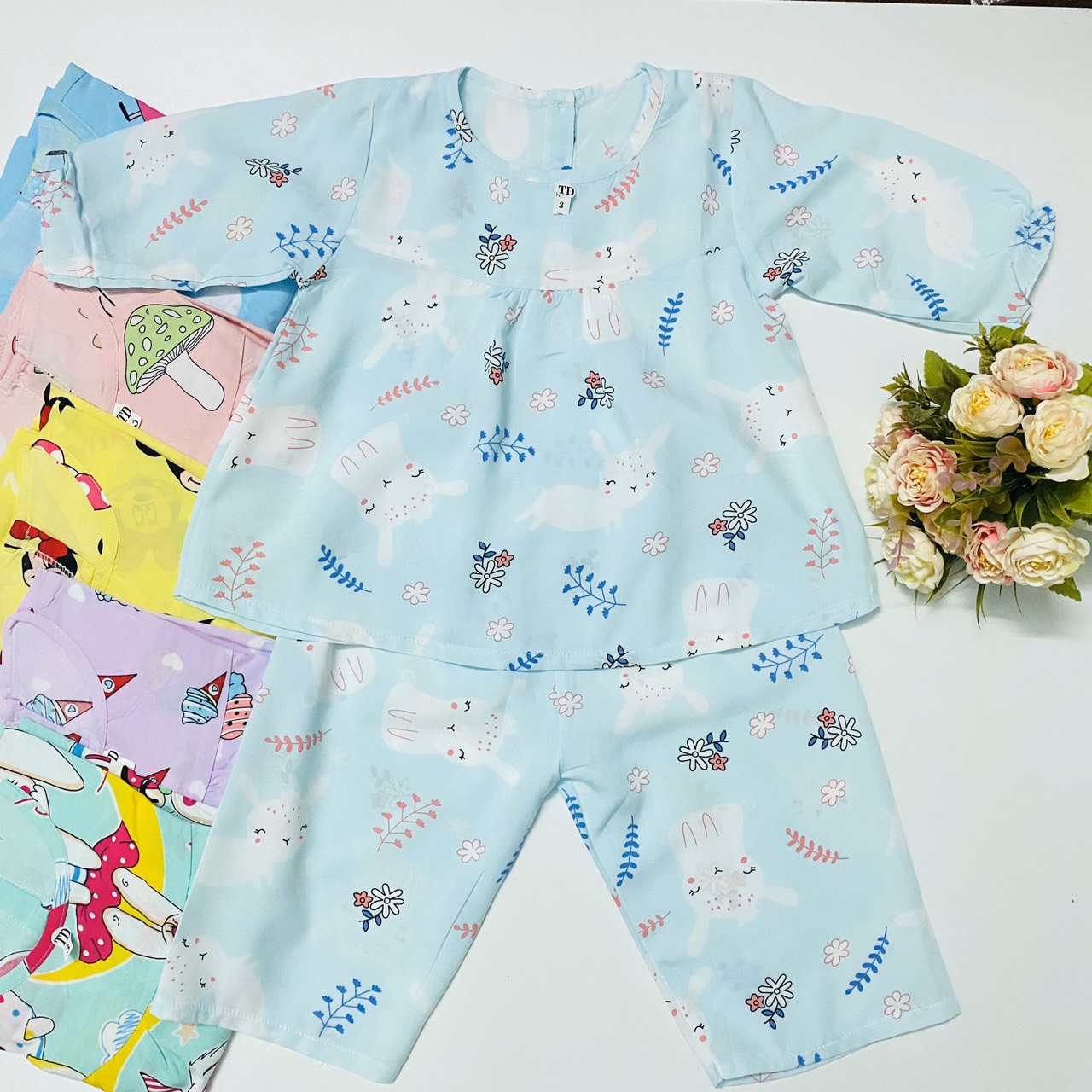 Bộ Quần áo Tole, lanh bé gái | Mẫu Tay dài cài nút sau | Size 1-13 cho bé 5-36 kg| Chất vải tole, lanh 2 da loại 1 mềm, mịn, mát cho bé gái| Hàng Việt Nam | Đồ bộ bé gái |quần áo trẻ em| Đồ tôn trẻ em