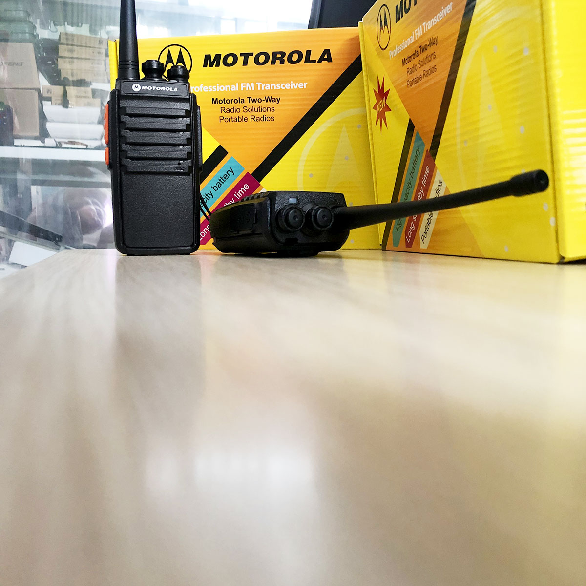 Bộ 2 Bộ đàm Motorola XPR-700E(Plus) phiên bản mới - Hàng nhập khẩu