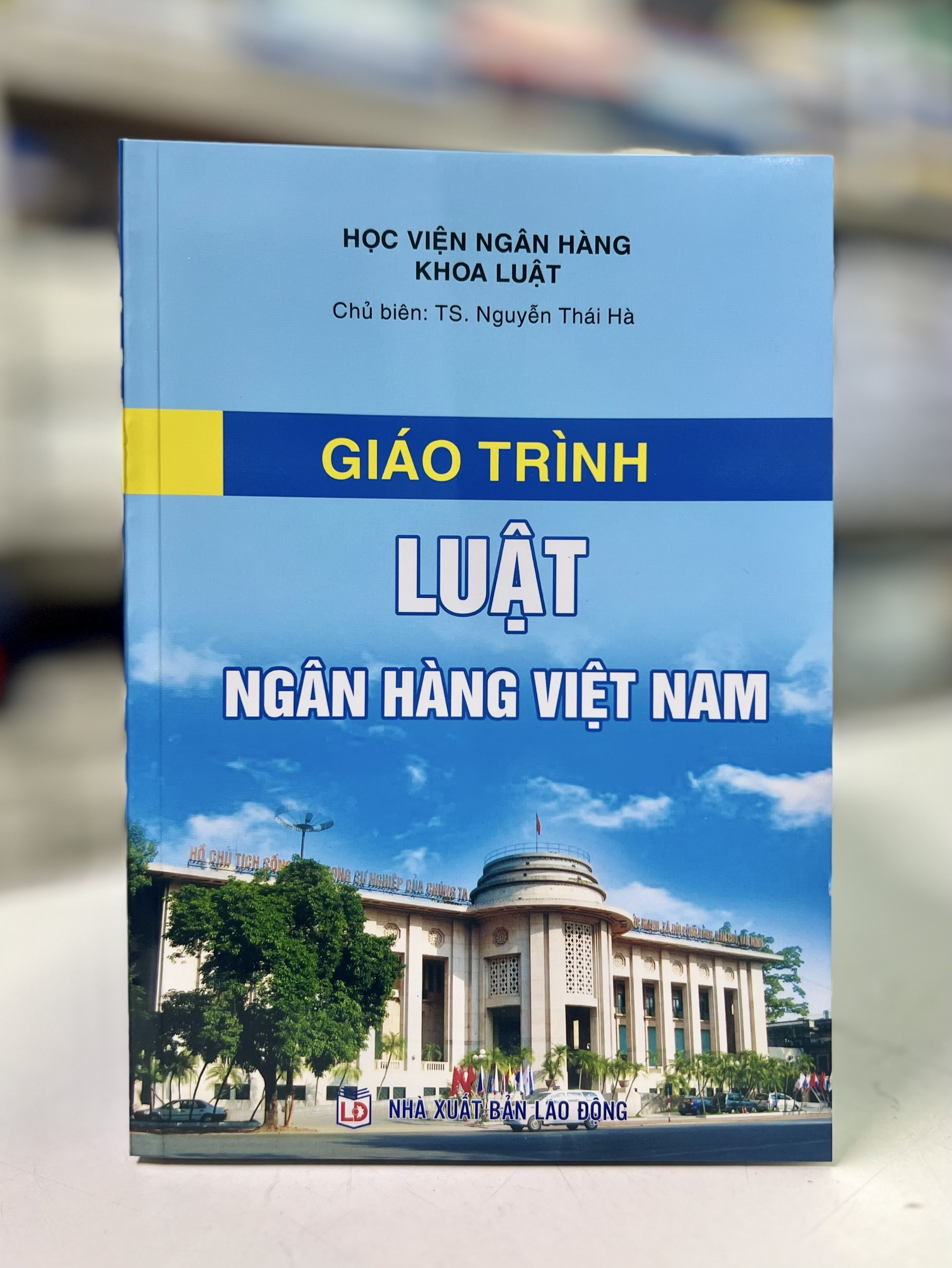 Giáo trình Luật ngân hàng Việt Nam