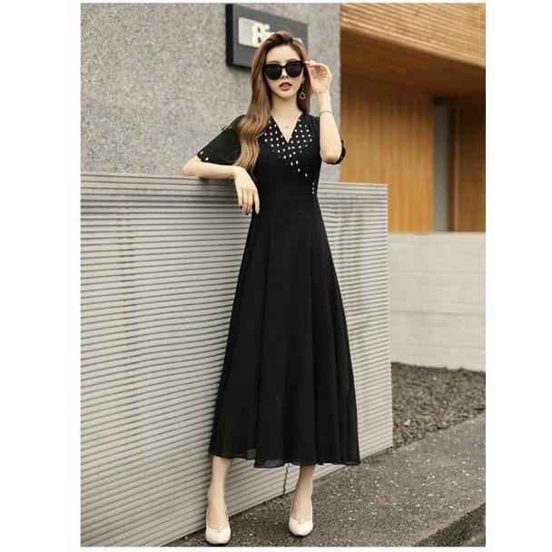ĐẦM XOÈ ĐEN PHỐI CHẤM BI