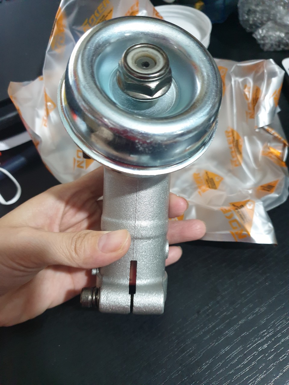 ĐẦU DAO DÙNG CHO MÁY CẮT CỎ HUSQ 143/541. 28mm - 9 khía