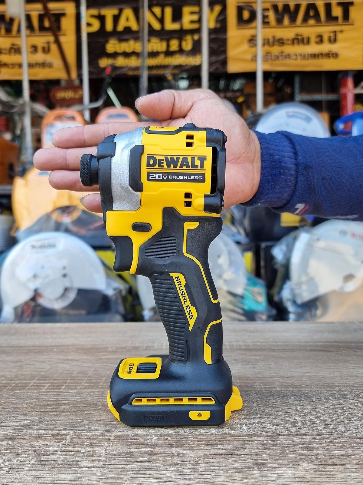 MÁY VẶN VÍT PIN CẦM TAY 20V 208NM DEWALT DCF850P1- HÀNG CHÍNH HÃNG
