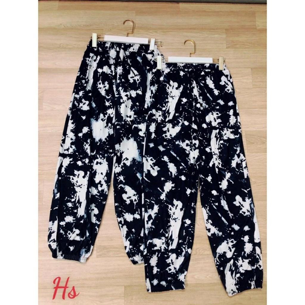Quần Jogger nữ rằn ri, Hoạ tiết loang màu ống bo rút