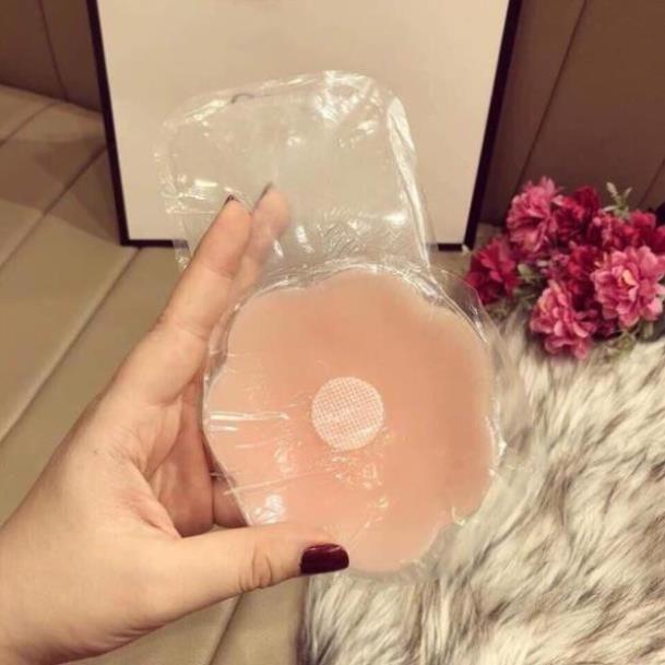 Cặp Miếng Dán Đầu Ti Silicon Nâng Ngực Cao Cấp Dùng Được Nhiều Lần