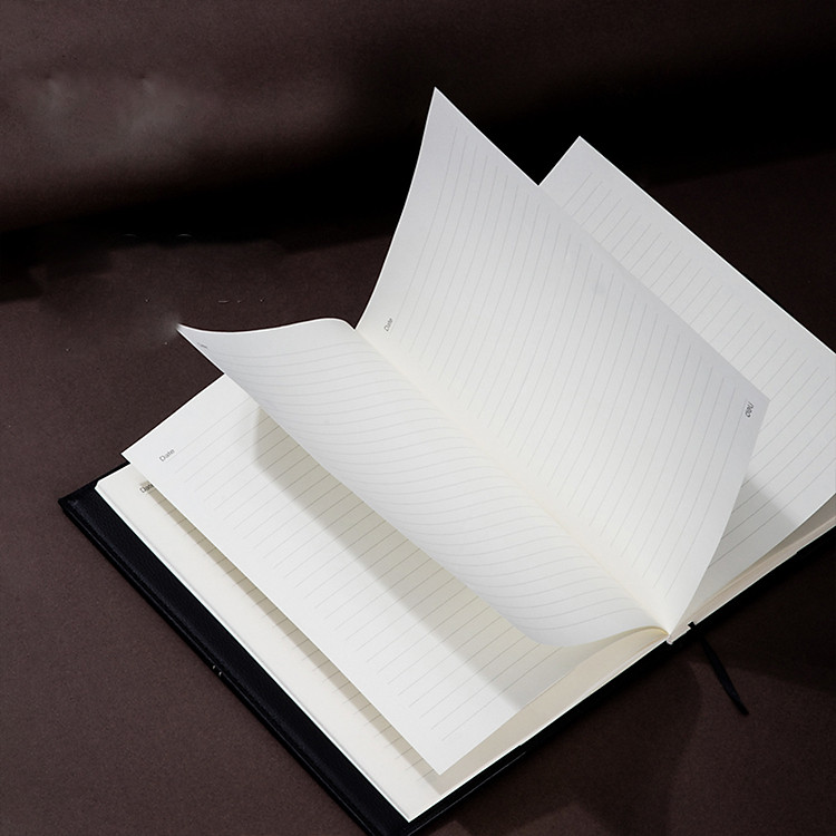 Bộ Sổ Tay Bằng Da Deli Và Bút Gel, Nhật Kí 120 Trang Có Nút Từ Tính Đánh Dấu Trang Leather Notebook Set