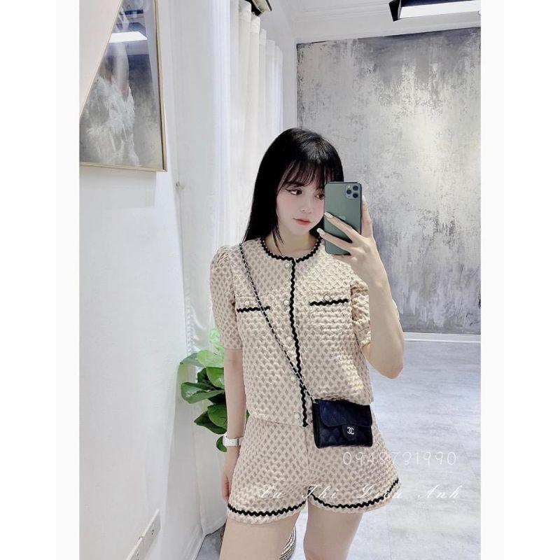 Bộ xốp viền đen cúc ngọc