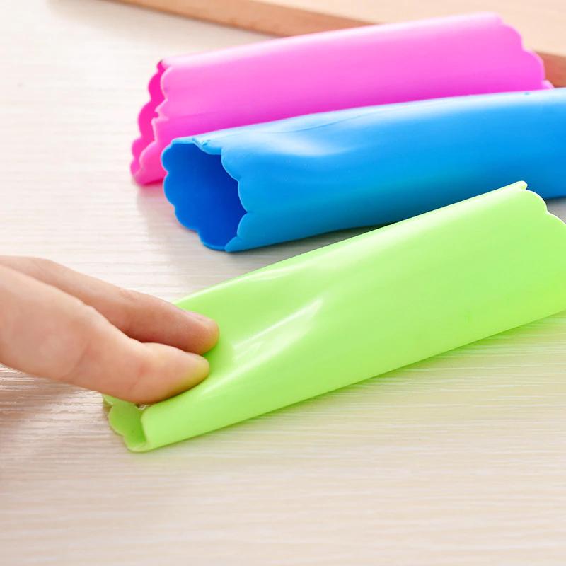 Dụng Cụ Bóc Vỏ Tỏi ANAEAT Bằng Silicon Tiện Lợi