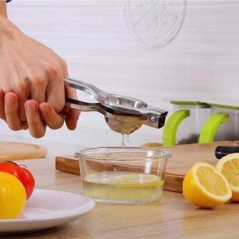 Dụng cụ vắt chanh