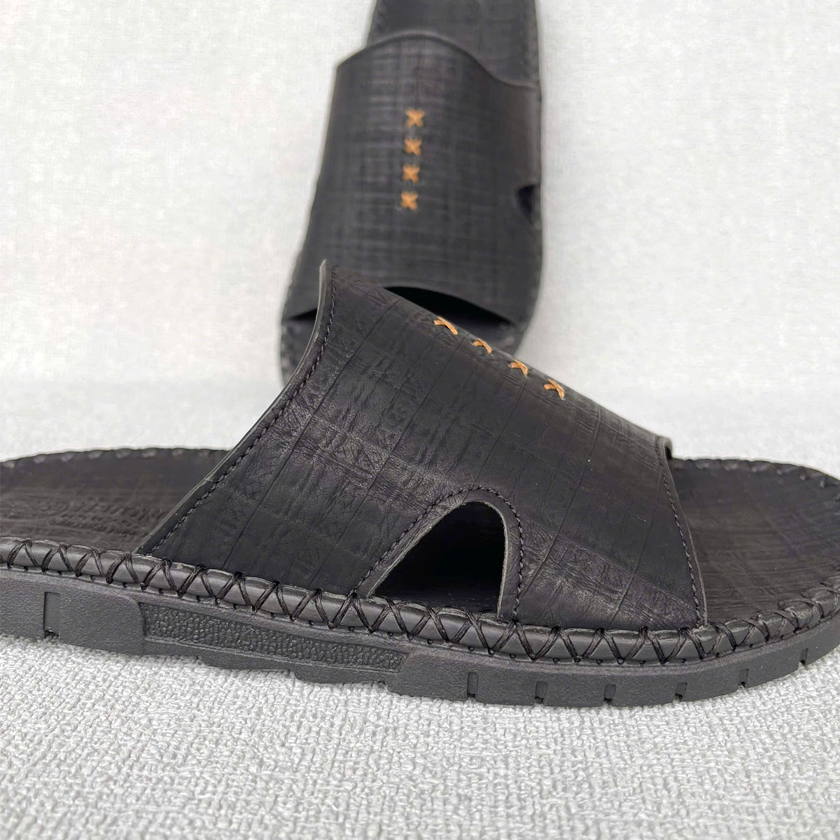 Dép nam quai ngang đế kếp 2cm may viền Trường Hải 2 màu nâu, đen DC140