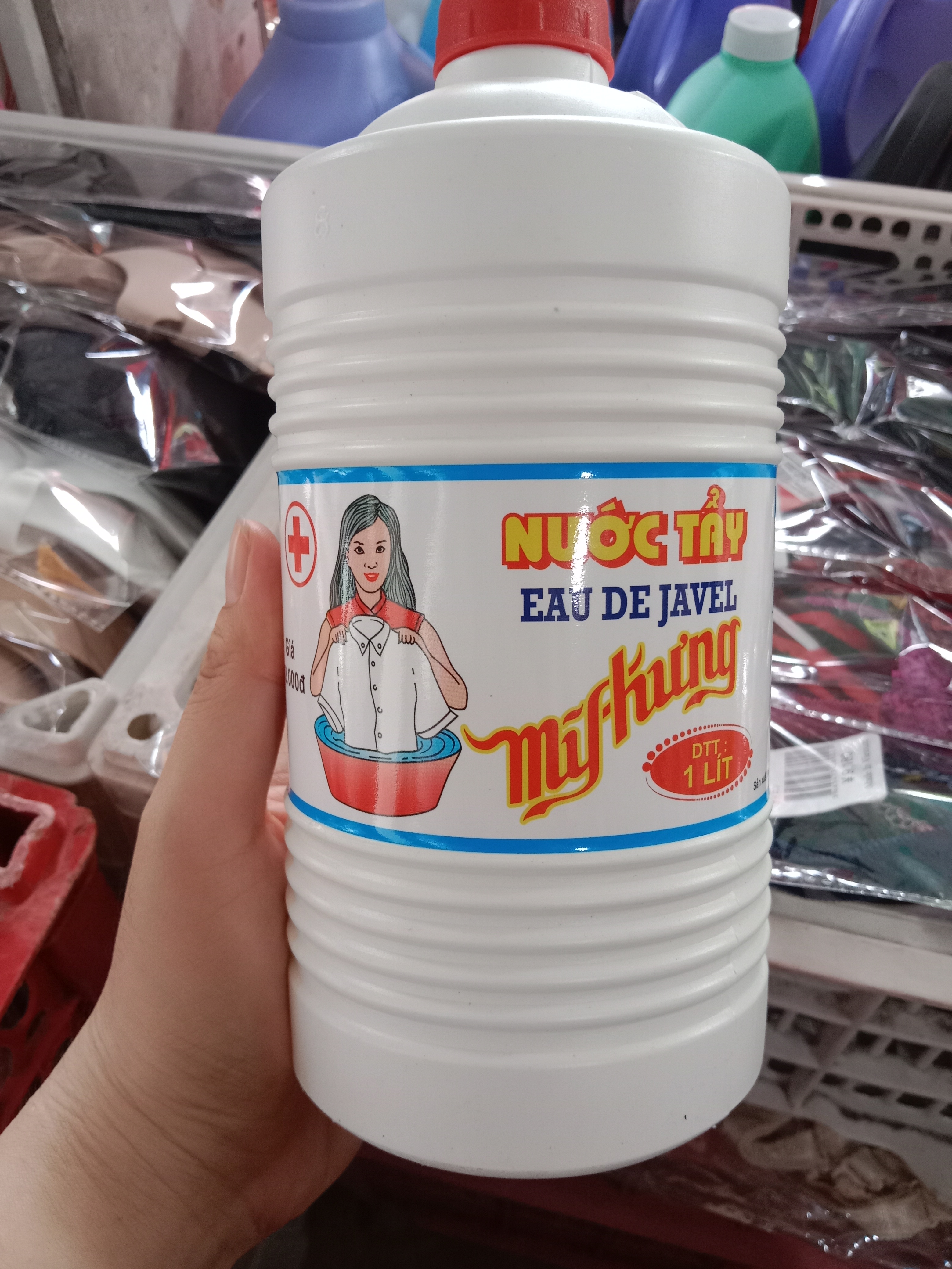 Nước tẩy Mỹ Hưng 1L