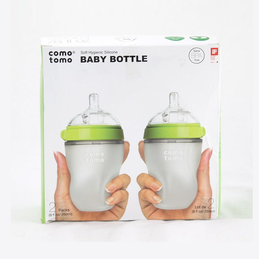 Bộ 2 bình sữa cho bé 250ml. Bình Sữa Silicone Comotomo chính hãng - Tặng kèm tấm lót chống thấm cho bé