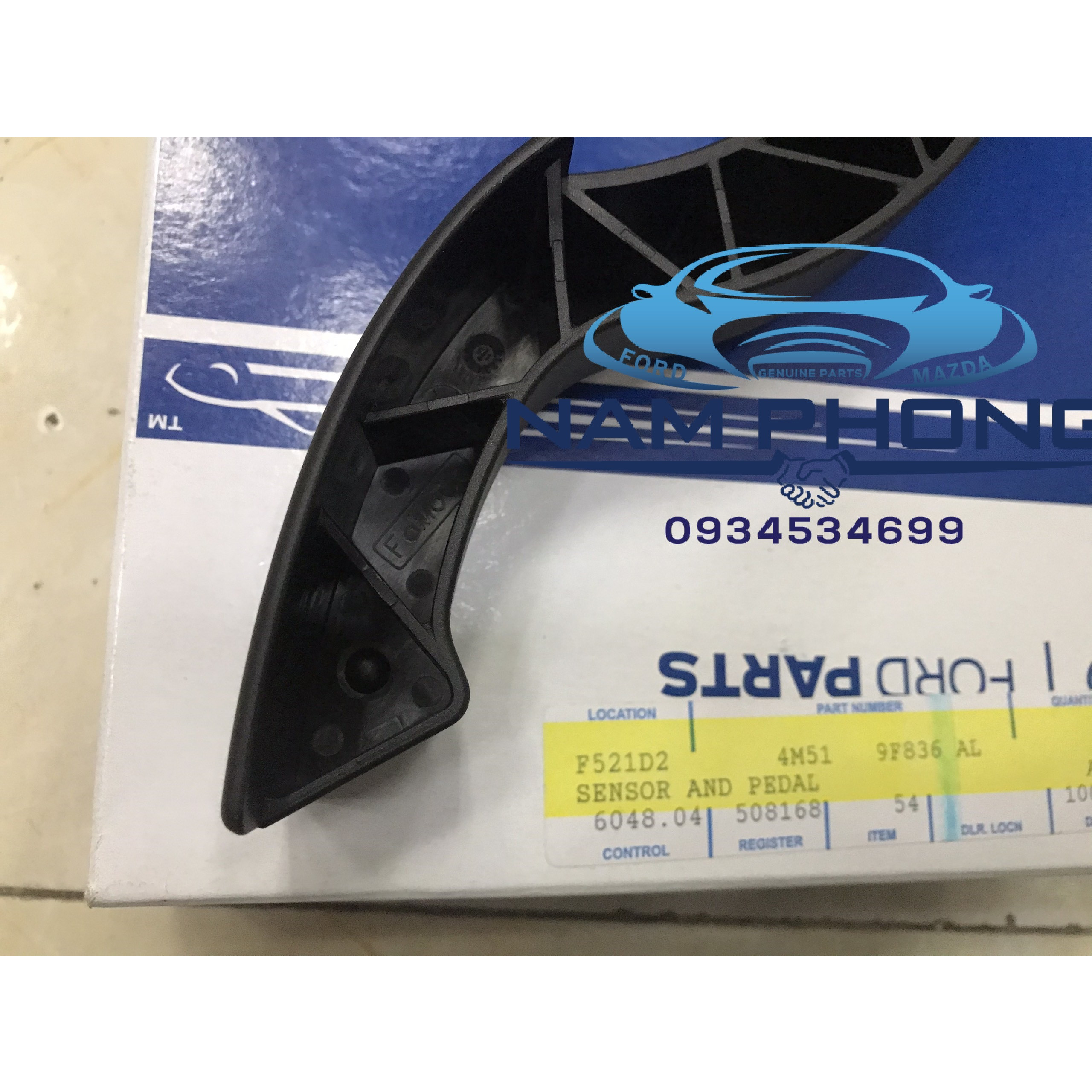 Chân ga Focus 1.8 10  MT  -  4M519F836AL , Sử dụng cho các dòng xe Ford Focus từ đời  2009 – 2012 , SENSOR AND PEDAL