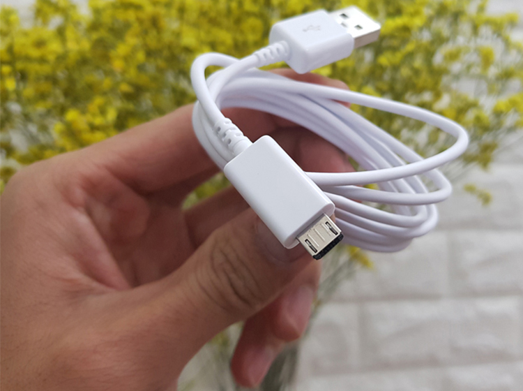 Cáp USB Cho Samsung Galaxy S6 Edge (Trắng) - Hàng Nhập Khẩu