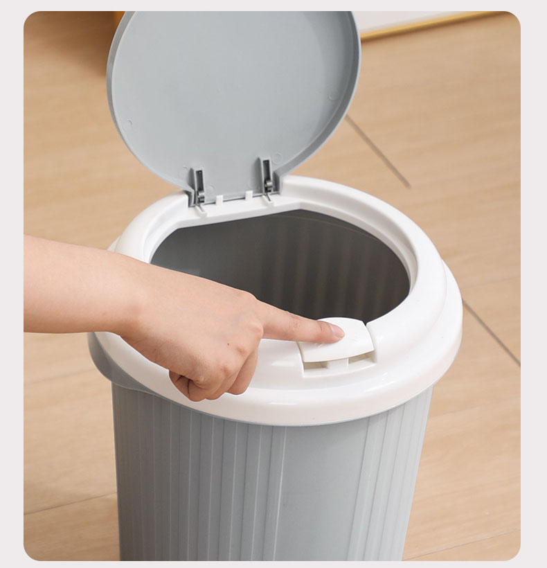 Thùng Rác Nhựa Có Nắp Đậy Kèm Nút Nhấn Tự Mở Tiện Lợi - Giao màu ngẫu nhiên