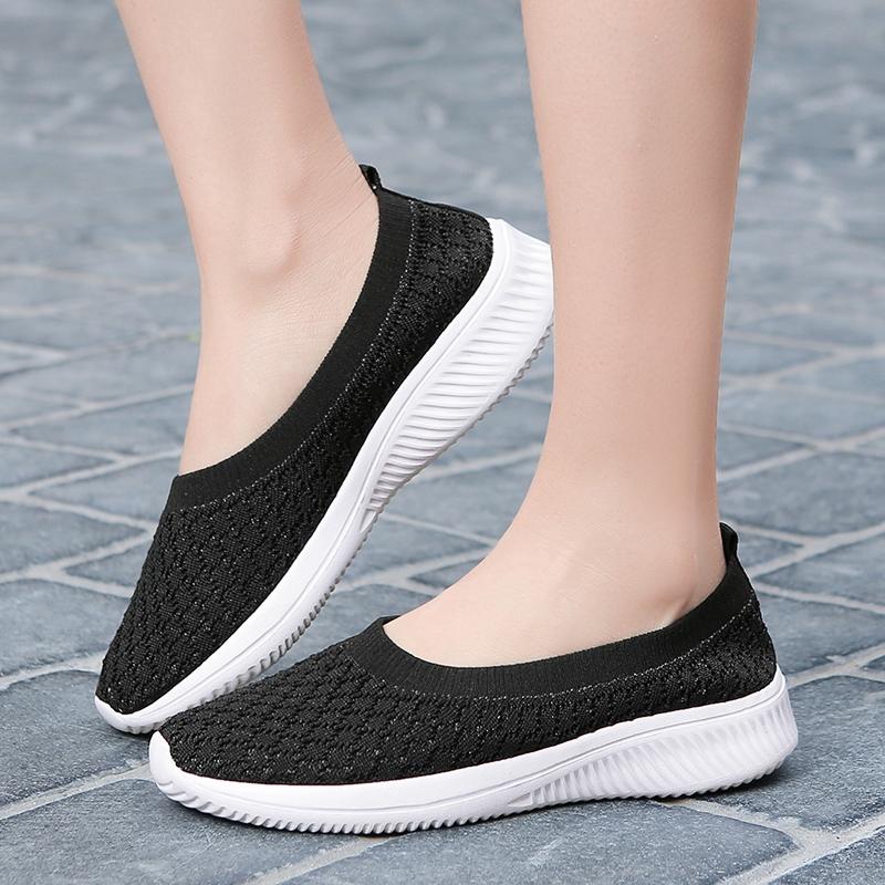 2020 Fashion women outdoor soft running sneakers casual sport shoes