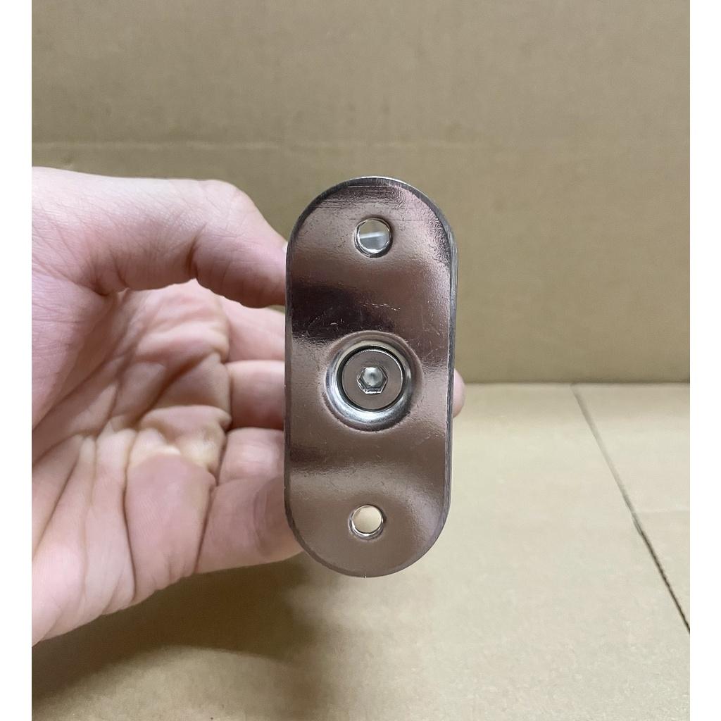Trụ eo lan can cầu thang kính cường lực