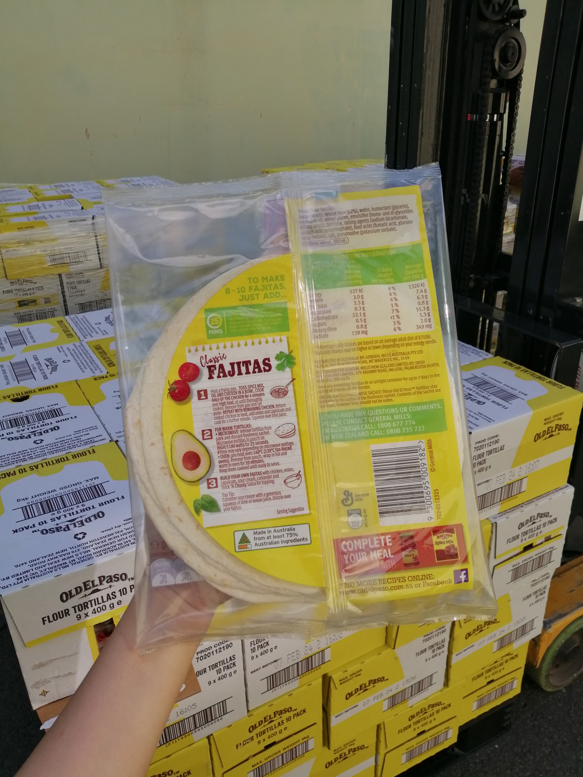 Vỏ Bánh Tortilla Mexico Tortillas Old El Paso Flour 6 pack - Xuất xứ Australia