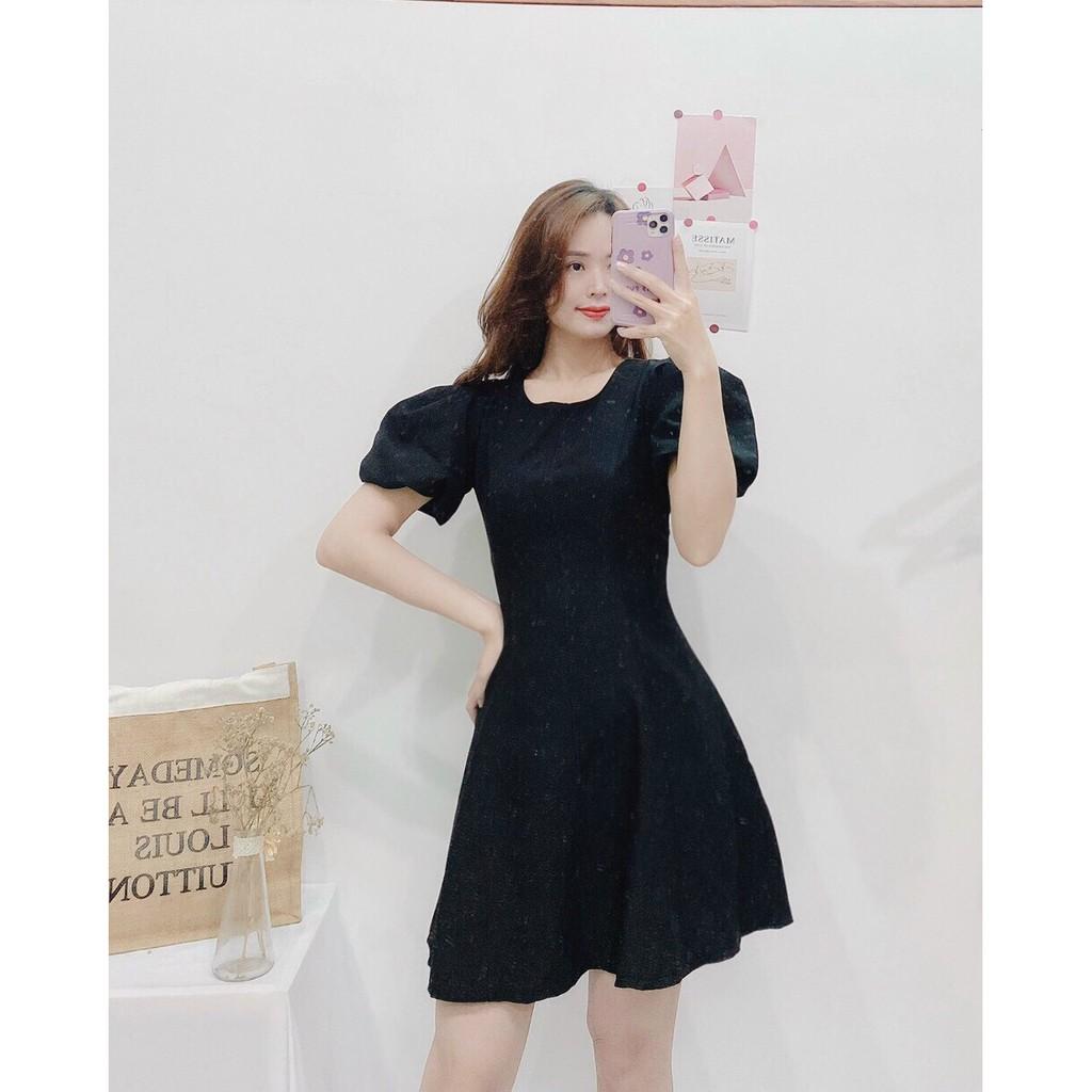 ĐẦM CỔ TRÒN PHÂN MẢNH TAY NGẮN ÔM EO DÁNG XÒE