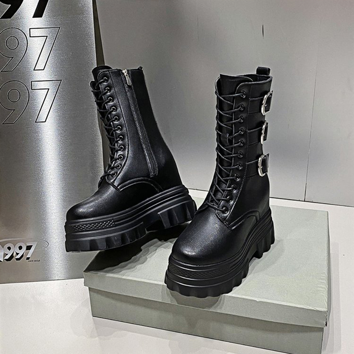 Giày Boots cổ lỡ 3 quai Đế xuồng 9.5cm PB590-4188