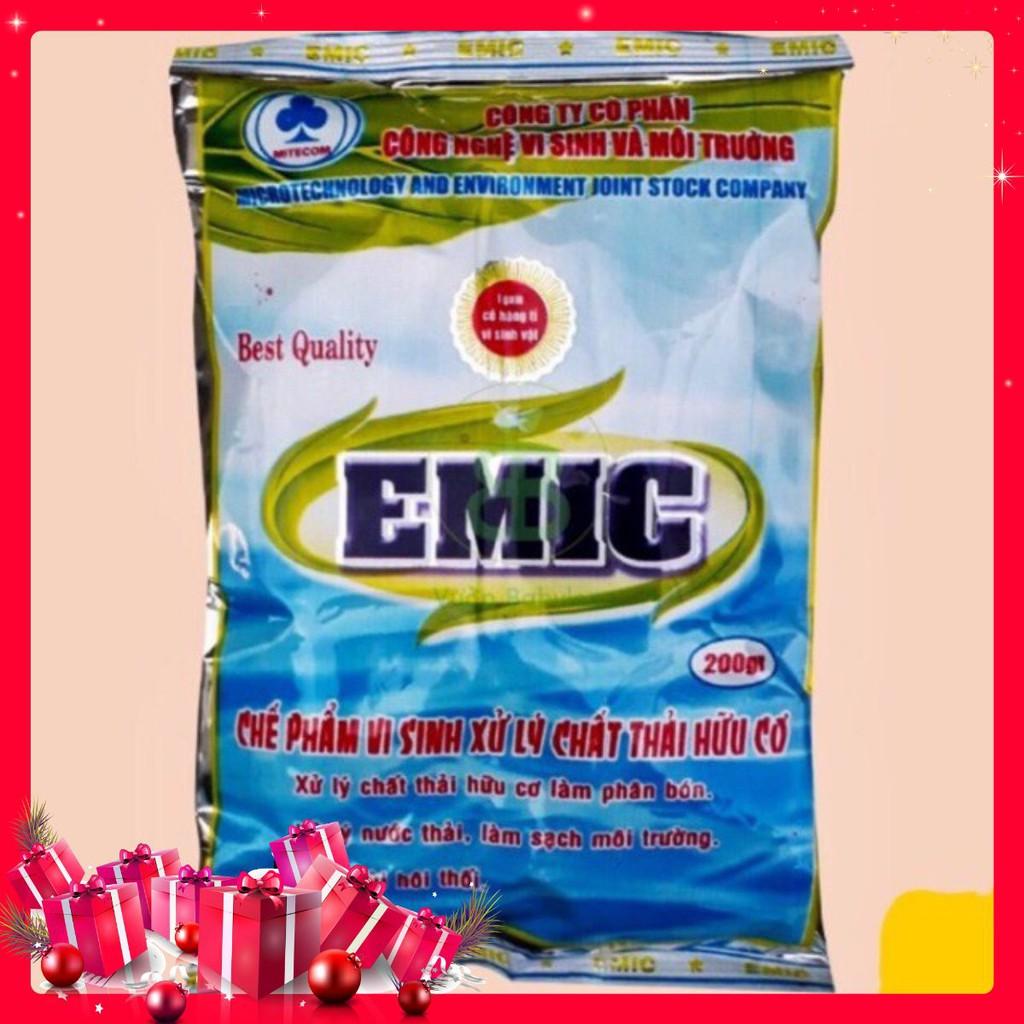 Chế phẩm ủ phân, khử mùi hôi EM ( EMIC)