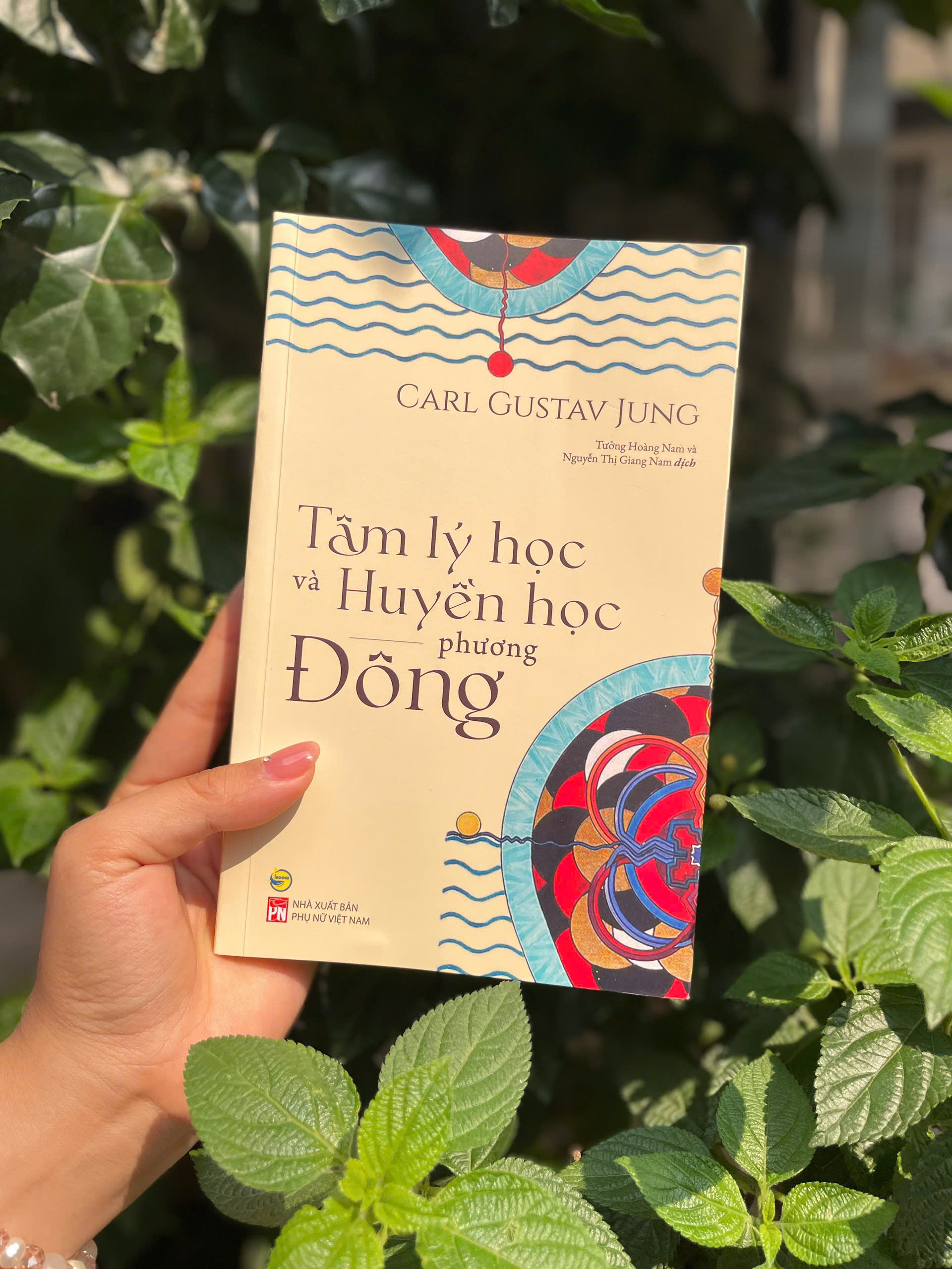 Sách - Tâm lý học và Huyền học phương Đông - Carl Gustav Jung - Bách Việt