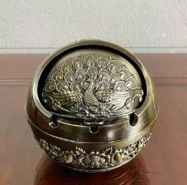 [KoSuyTu] GẠT TÀN TRÒN - Chất Liệu Hợp Kim Cao Cấp Ko Gỉ 10 x 9 CM - Có Nắp Đậy Sạch Sẽ – Thiết Kế Sang Trọng, Tinh Tế, Bền Đẹp Và Tiện Dụng