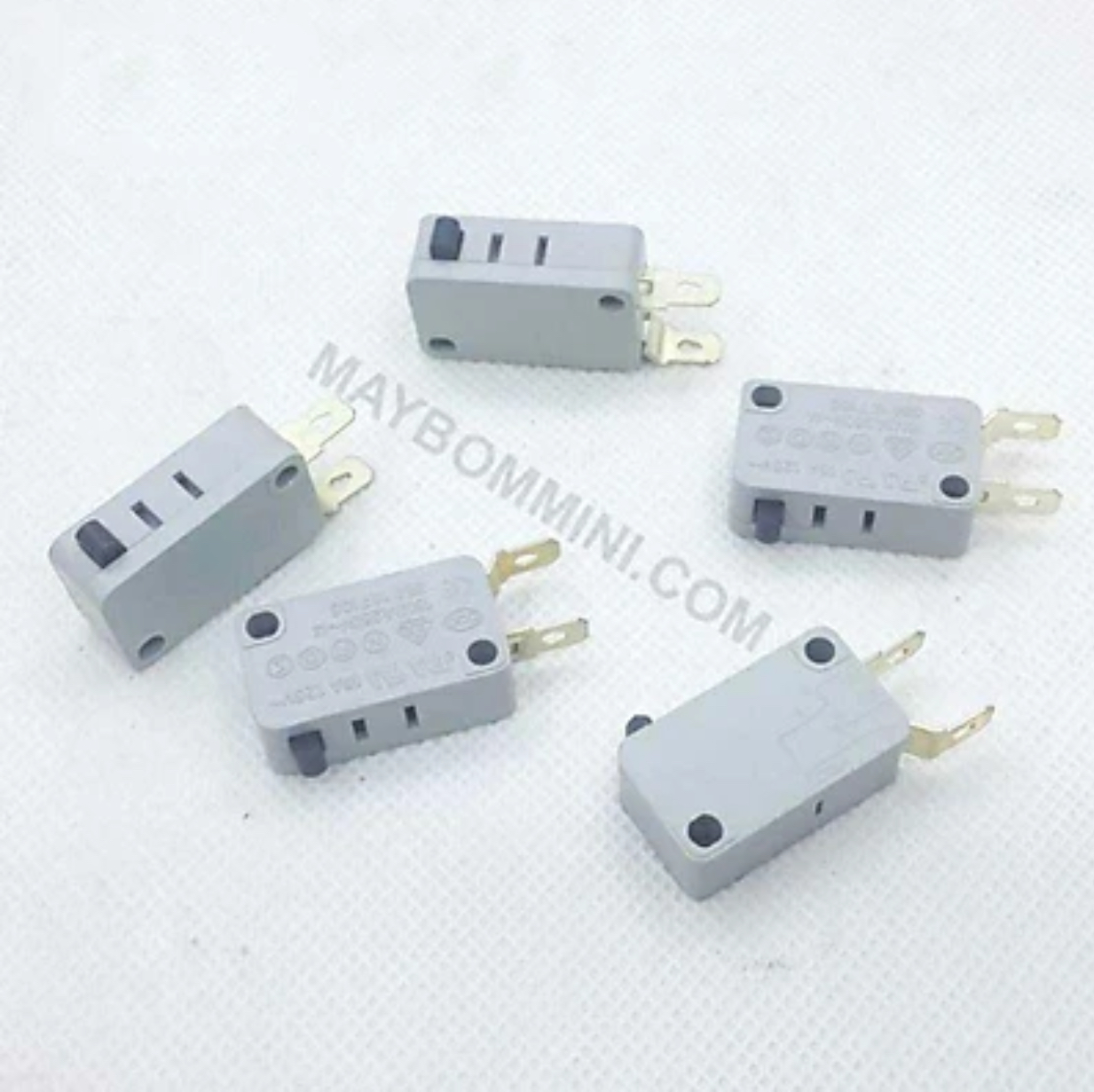 Rơle tự ngắt bơm mini 12v bơm đôi phun thuốc tưới cây tưới lan