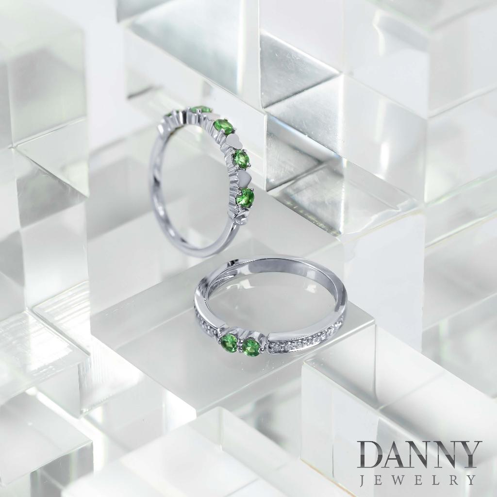 Nhẫn Nữ Danny Jewelry Bạc 925 Xi Rhodium Đá Garnet Viền CZ N0109