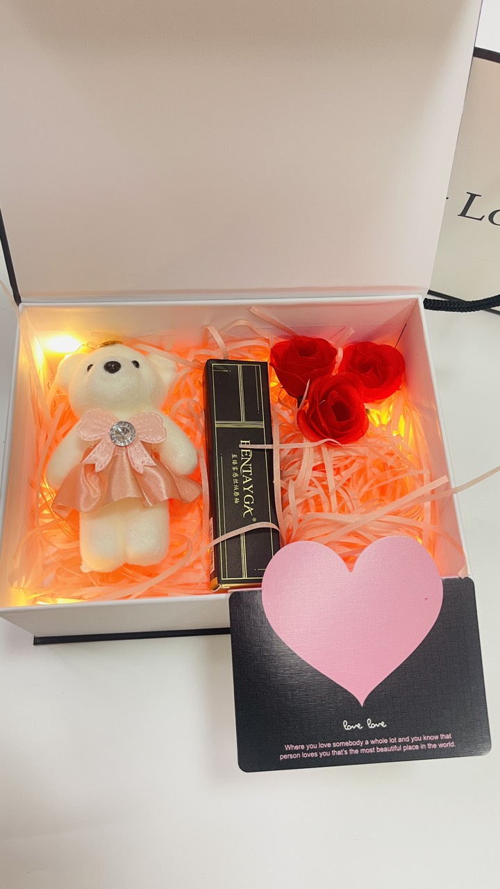 Combo hộp quà tặng người yêu, tặng bạn thân, valentine, quà tặng bạn gái lãng mạn kèm son và phụ kiện
