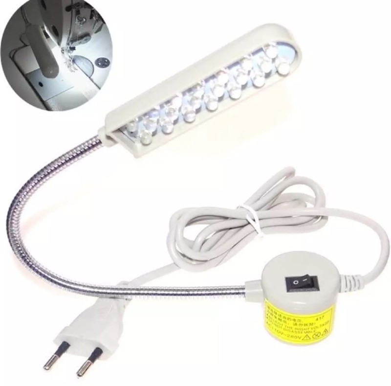 Bàn ủi hơi nước công nghiệp SilverStar ES-300 (Đen) + Tặng đèn led gắn máy may 20 bóng