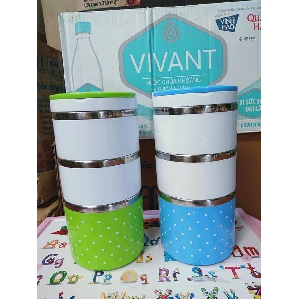 Hộp cơm 3 tầng chấm bi siêu tiện dụng