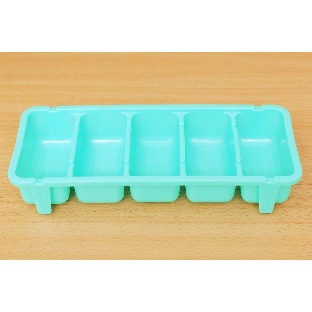 Khay đá 5 -6 viên to tiện lợi