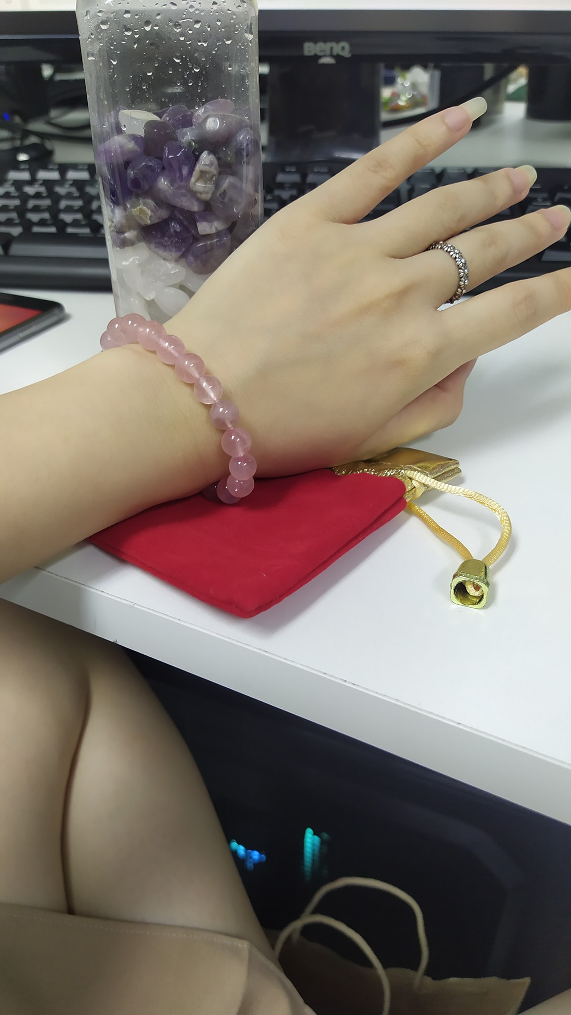 Vòng thạch anh hồng size 8 ly