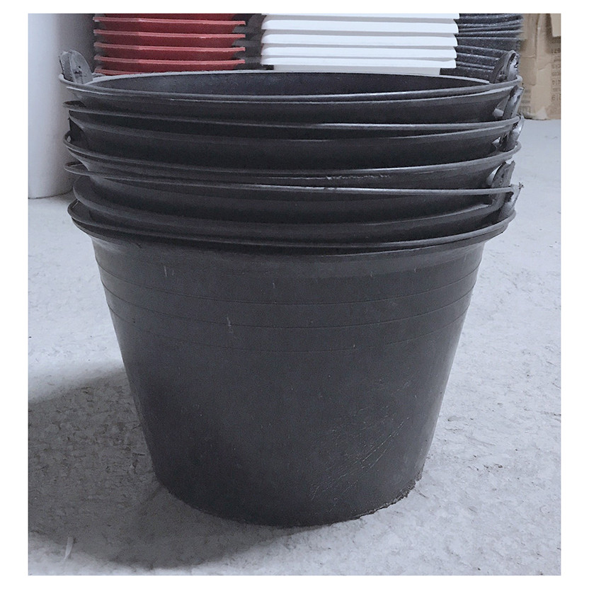 5 Xô vữa đen Đầu Trâu - Xô Nhựa Đựng Nước, Tưới Cây, Xách Hồ, Xách Vữa, Đựng Đồ, Có Quai Xách, Kích Thước 28x18Cm - Màu Đen