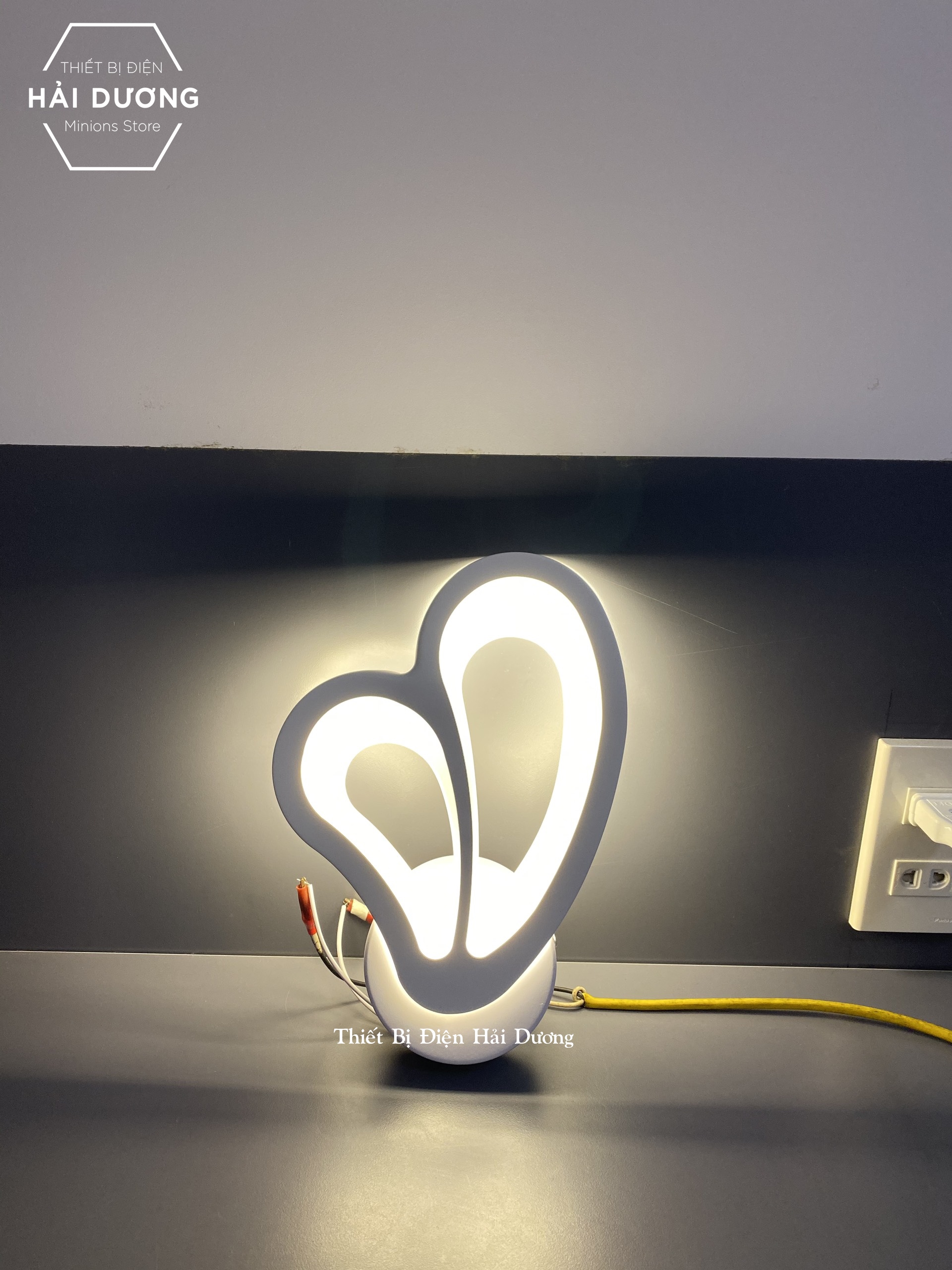 Đèn Trang Trí Gắn Tường Hình Cánh Bướm DT01 - 3 Chế Độ Ánh Sáng - Treo tường phòng khách, phòng ngủ