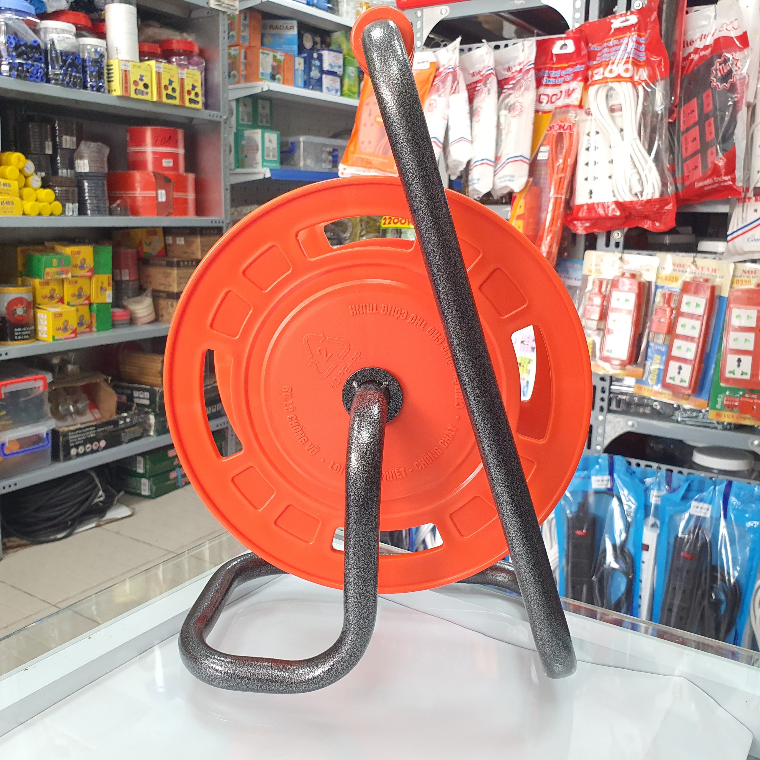 Ổ cắm điện Rulo quay công trường siêu chịu tải không dây RU3500W và có dây RU1916A Sopoka