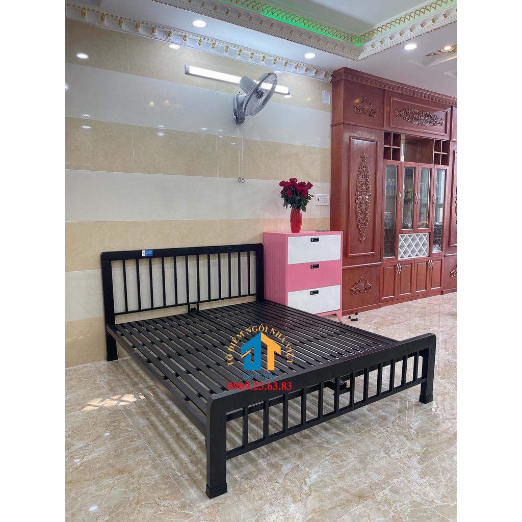 Giường sắt mỹ nghệ ĐẠI THÀNH 01 kích thước 1M6X2M