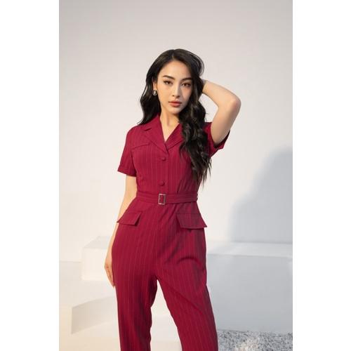 Jumpsuit áo liền quần, cổ 2 ve, chất liệu tuytsi kẻ hàn cao cấp, không nhăn nhàu, form dáng chuẩn JUM4004 CLARA MARE