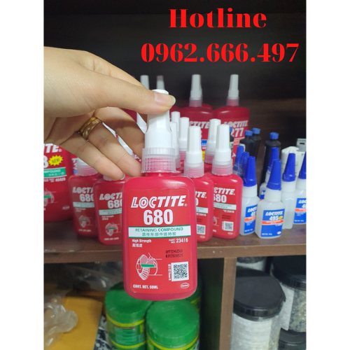 Keo khoá ren , keo chống xoay loctite 680 dung tích 50ml và250ml