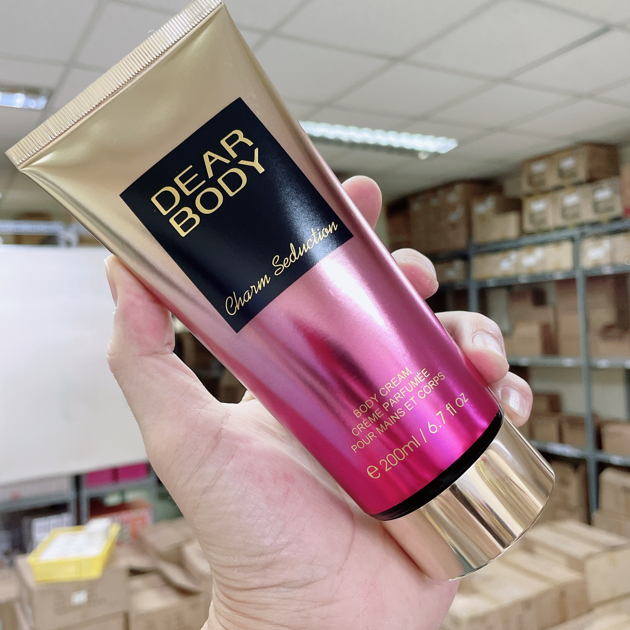 KEM DƯỠNG TOÀN THÂN DEAR BODY THƯỢNG HẠNG - BODY CREAM 200g - Giải Pháp Giúp Mềm - Mịn - Mượt Cơ Thể - Thơm Mát - Ngọt Ngào