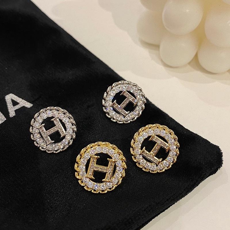 Khuyên tai bông tai nữ trong chữ H dự tiệc đẹp Ring House