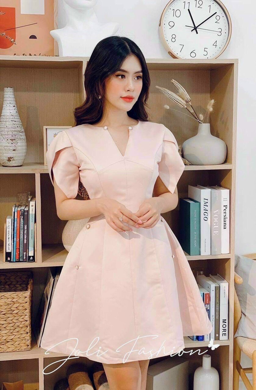 ĐẦM TAY CÁNH HỒNG ĐÍNH CƯỜM MÀU Y HÌNH