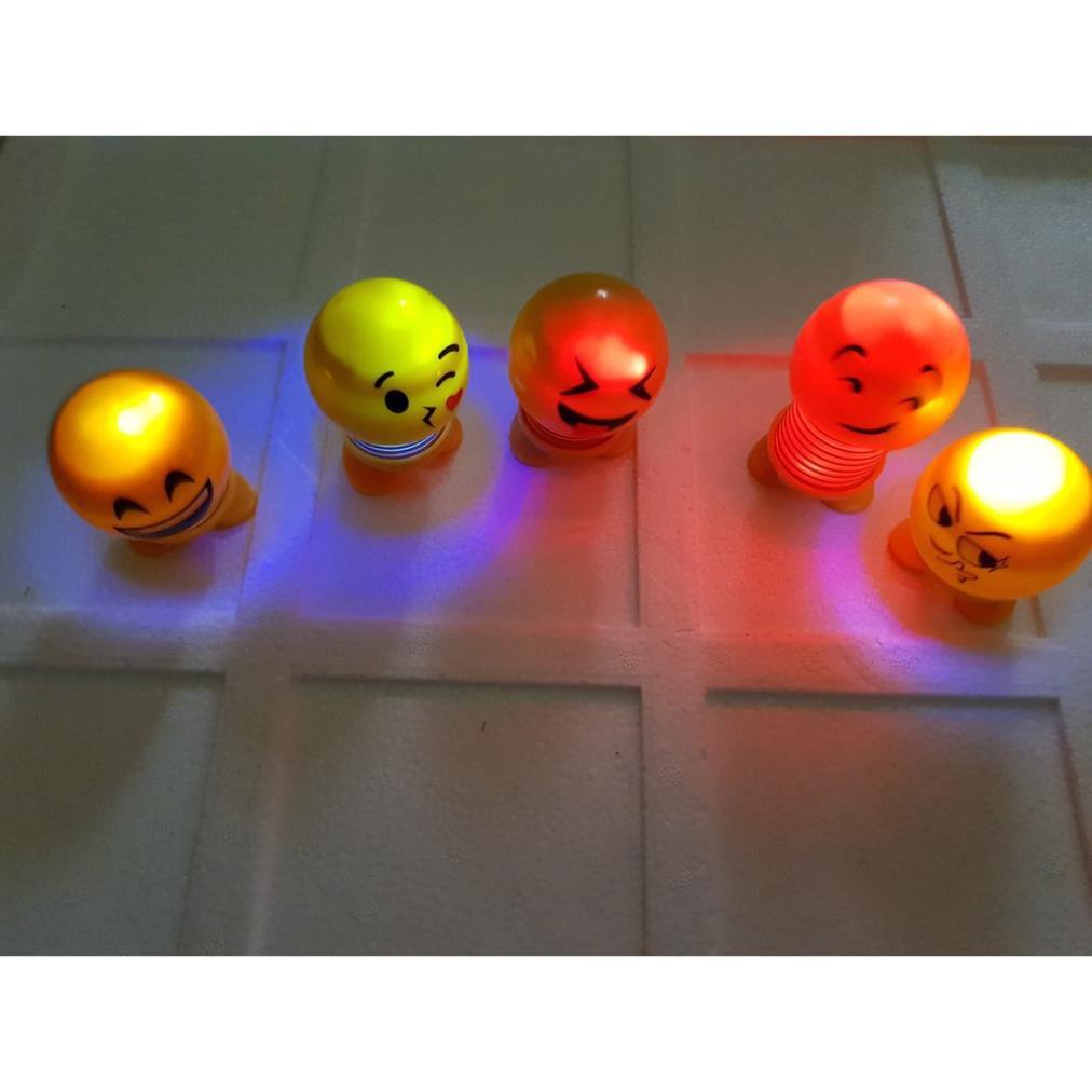 THÚ NHÚN EMOJI CÓ ĐÈN LED GẮN XE