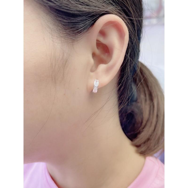 Khuyên tai bạc kết đá cá tính dành cho cả nam và nữ