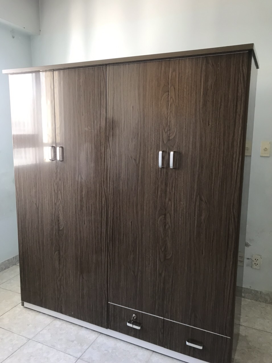 Tủ nhựa Juno Sofa KT Ngang 1m6 x 1m8