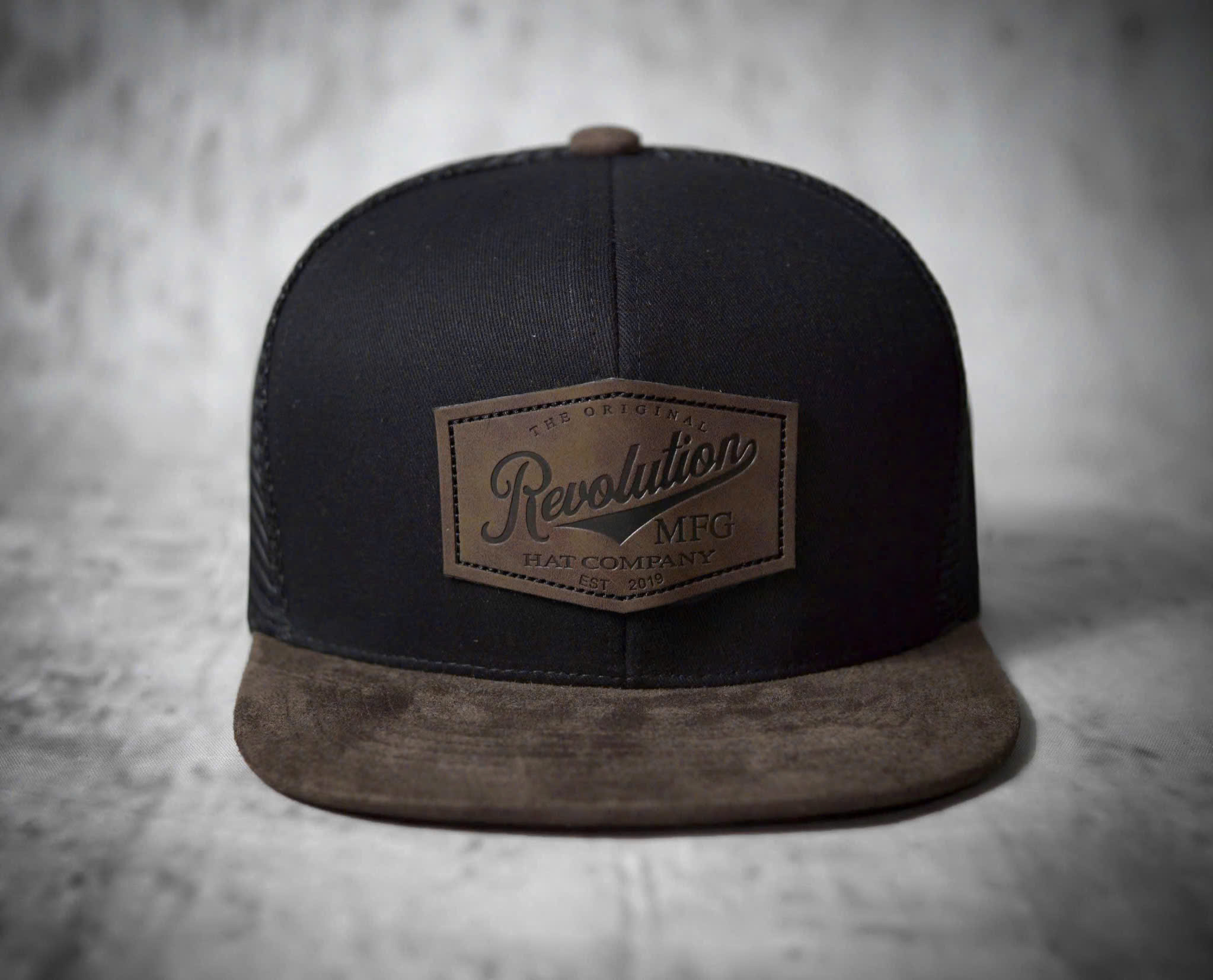[ Miễn ship / giảm giá ] MŨ NÓN LƯỠI TRAI NAM NỮ SNAPBACK VÀNH PHẲNG REVOLUTION MFG CÁ TÍNH - đen nâu